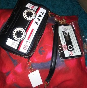 Women's Cassette Crossbody Set